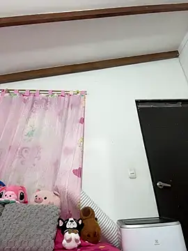 Snapshot of mia_cooper_24 chatting on February 2025 01:10:02 PM mia cooper 24 online show from February 2025 01:10:02 PM