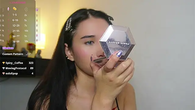 Snapshot of AlessiaVix chatting on January 2025 05:33:01 PM AlessiaVix online show from January 2025 05:33:01 PM