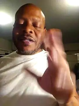 Snapshot of personalityalwayswins2 chatting on November 2025 05:01:02 AM personalityalwayswins2 online show from November 2025 05:01:02 AM