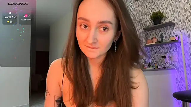 Snapshot of Eva_Eva_ chatting on March 2025 09:37:01 PM Eva Eva online show from March 2025 09:37:01 PM