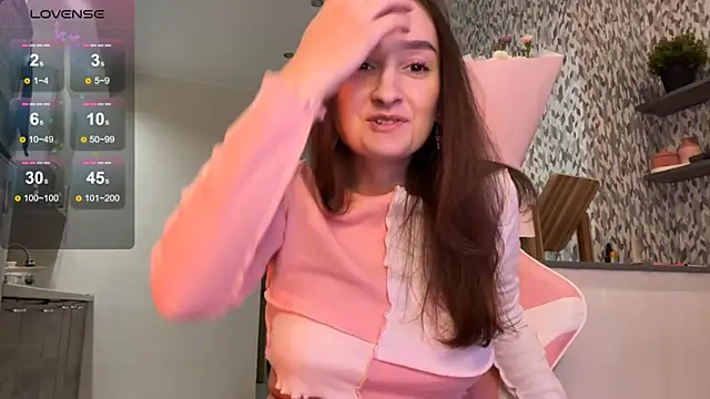 Snapshot of Eva_Eva_ chatting on March 2025 06:58:01 PM Eva Eva online show from March 2025 06:58:01 PM