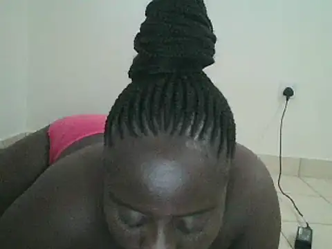 Snapshot of Hotwife8 chatting on December 2024 03:24:02 PM Hotwife8 online show from December 2024 03:24:02 PM