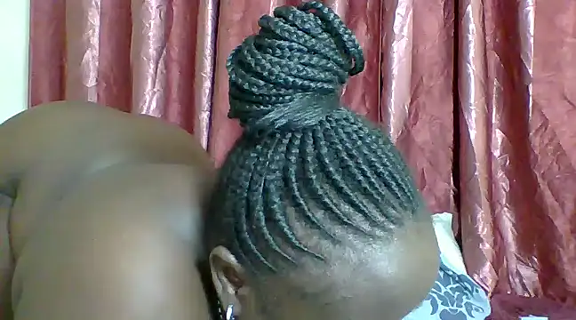 Snapshot of Hotwife8 chatting on December 2024 08:50:01 PM Hotwife8 online show from December 2024 08:50:01 PM