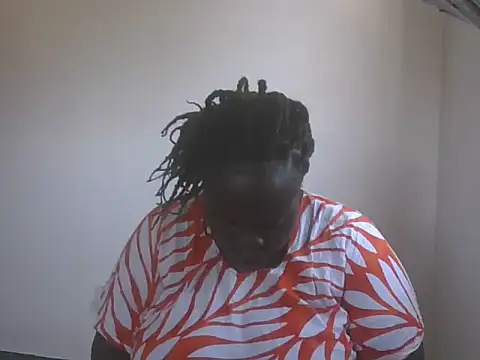 Snapshot of Hotwife8 chatting on December 2025 10:19:01 AM Hotwife8 online show from December 2025 10:19:01 AM