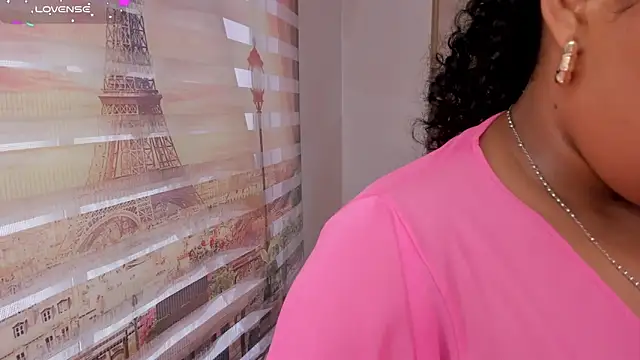 Leah Sweetie online show from February 2025 02:43:01 PM