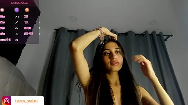 Snapshot of Loren_parissi chatting on February 2026 03:32:02 AM Loren parissi online show from February 2026 03:32:02 AM