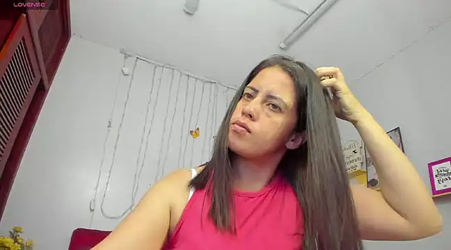 kathina giraldo online show from March 2025 12:36:02 PM