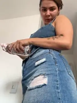 Snapshot of SofiaG_ chatting on January 2026 08:40:02 PM SofiaG online show from January 2026 08:40:02 PM