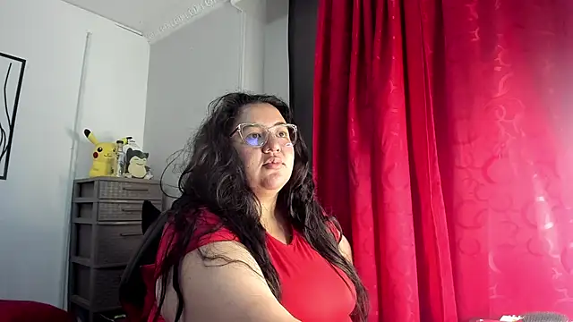 Snapshot of RubyPirsso18 chatting on February 2026 07:28:01 PM RubyPirsso18 online show from February 2026 07:28:01 PM