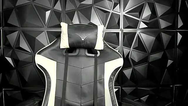 HelueHorny13 online show from March 2025 01:47:02 AM