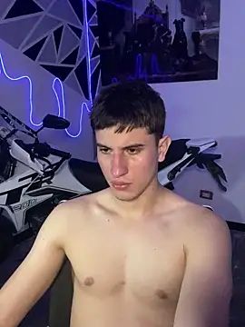 oliver Lz online show from March 2025 07:41:01 AM