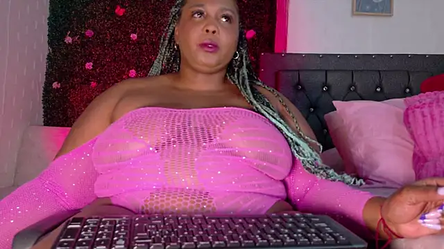 Snapshot of ebony_544 chatting on April 2026 04:35:02 AM ebony 544 online show from April 2026 04:35:02 AM