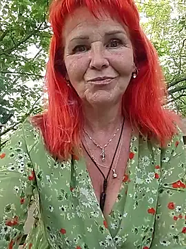 CassandraSandra44 online show from May 2026 04:06:02 PM