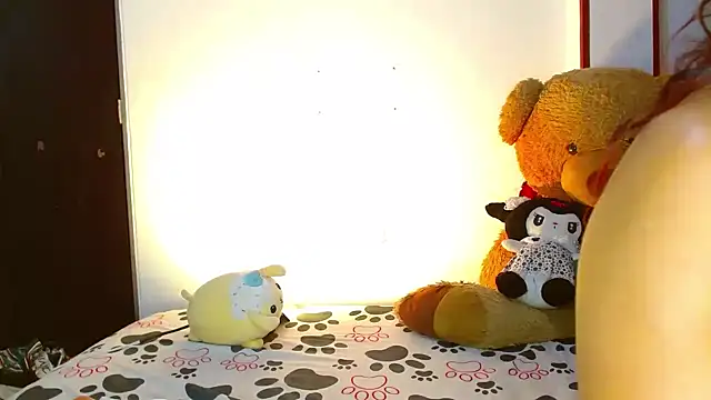 Snapshot of Maruu_miauu chatting on November 2025 02:44:01 AM Maruu miauu online show from November 2025 02:44:01 AM