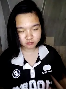 Thomgdee online show from March 2025 04:35:01 PM