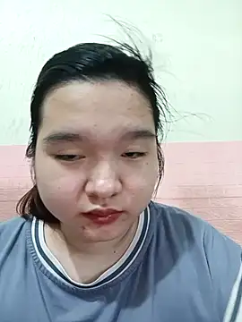 Snapshot of Thomgdee chatting on December 2025 01:33:02 AM Thomgdee online show from December 2025 01:33:02 AM