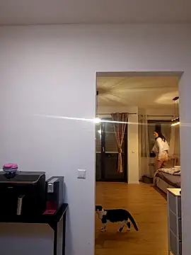 Jujuicy 97 online show from February 2026 05:06:02 AM