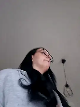 Jujuicy 97 online show from March 2026 02:29:01 PM