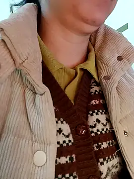 JasminePham online show from December 2024 02:42:01 AM