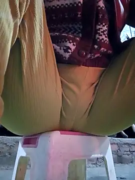 JasminePham online show from March 2025 01:09:01 AM