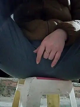 JasminePham online show from March 2025 12:06:02 AM