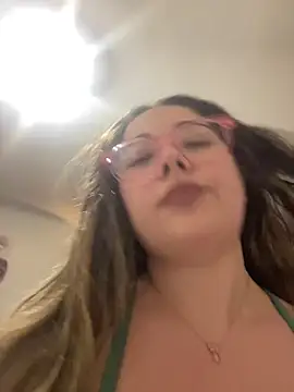 Snapshot of brooklynivy chatting on February 2026 09:32:01 AM brooklynivy online show from February 2026 09:32:01 AM