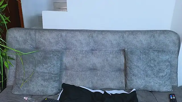 Lorenne Miller online show from March 2025 05:09:02 AM