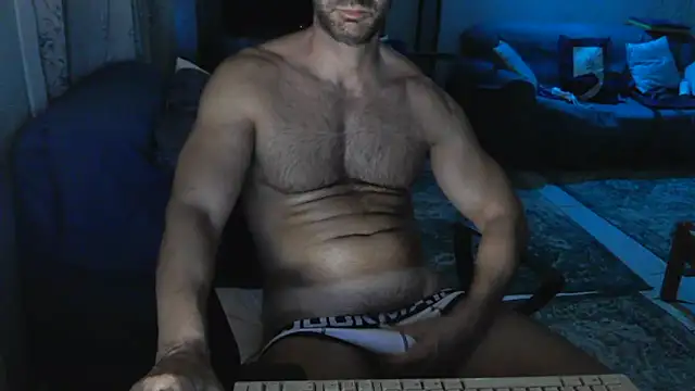 Snapshot of TebaldHot chatting on September 2025 07:35:02 PM TebaldHot online show from September 2025 07:35:02 PM