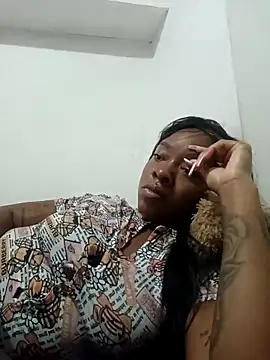 mia schwarz online show from October 2025 06:15:02 PM