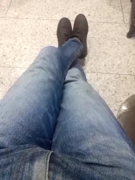 Snapshot of haway77777 chatting on December 2025 03:51:02 PM haway77777 online show from December 2025 03:51:02 PM