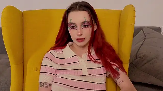 Snapshot of Bonbongirls chatting on February 2026 08:43:01 PM Bonbongirls online show from February 2026 08:43:01 PM