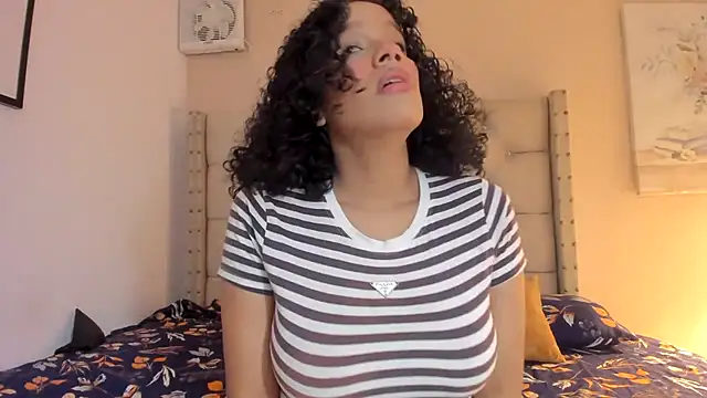 vanesasexyhot21 online show from December 2025 02:18:01 AM