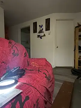 kikiwonderbar online show from February 2026 02:05:02 AM