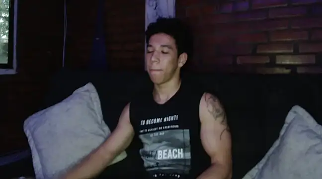 ethan noir online show from January 2025 11:01:02 PM