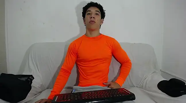 ethan noir online show from February 2025 03:27:01 PM