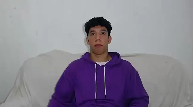 ethan noir online show from February 2025 07:58:02 PM