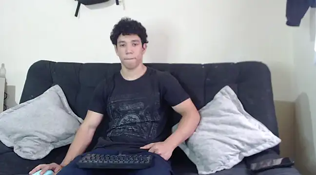 ethan noir online show from March 2025 07:07:02 PM