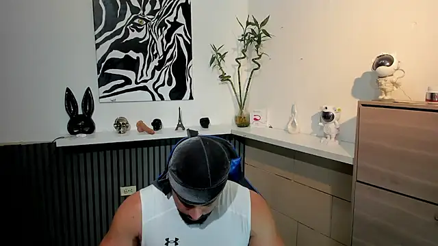 Snapshot of Daemon21 chatting on December 2025 09:52:01 PM Daemon21 online show from December 2025 09:52:01 PM