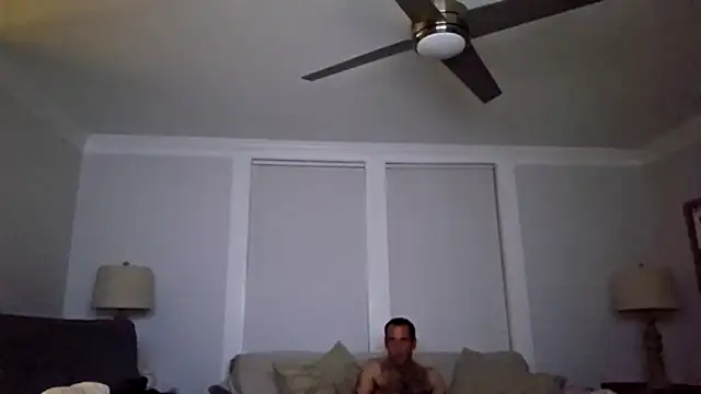 blairfrancis online show from October 2025 04:33:02 AM