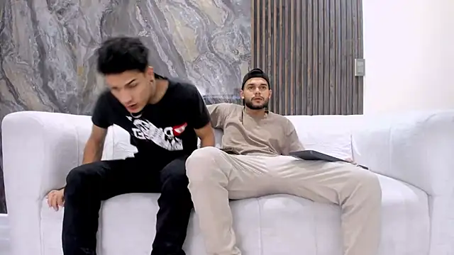 hot day online show from January 2025 01:32:01 AM