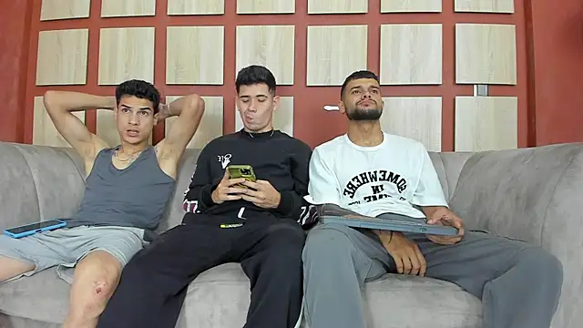 hot day online show from March 2025 01:16:01 AM