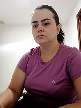 Im Amelia online show from November 2025 12:53:01 PM