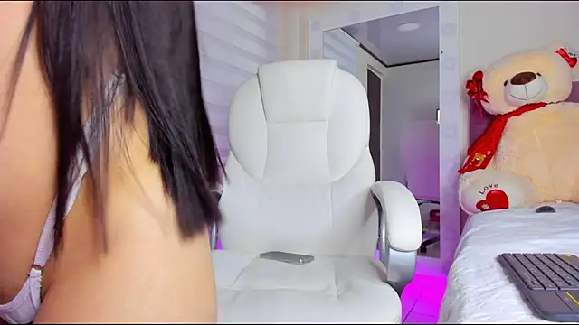 isaa 19 online show from February 2025 10:26:02 AM