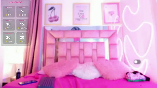 Snapshot of Doll_IvannaTs chatting on February 2026 10:39:02 PM Doll IvannaTs online show from February 2026 10:39:02 PM