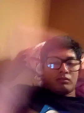 Chiquisijotis online show from November 2025 10:21:02 PM