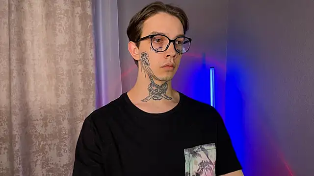 Snapshot of anahori__simon chatting on January 2025 01:09:01 PM anahori simon online show from January 2025 01:09:01 PM