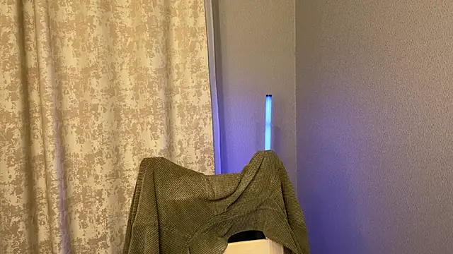 Snapshot of anahori__simon chatting on February 2025 08:25:02 PM anahori simon online show from February 2025 08:25:02 PM