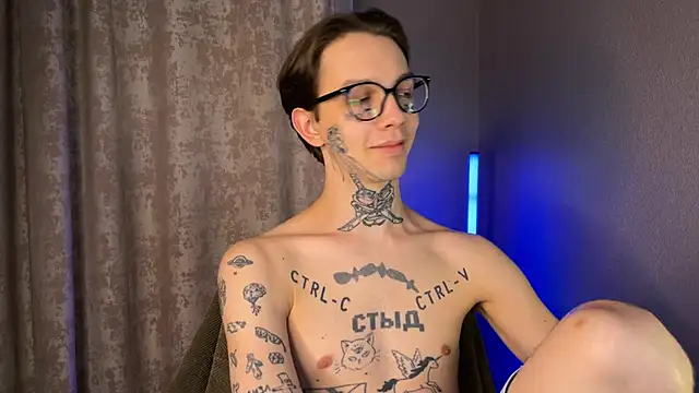 Snapshot of anahori__simon chatting on February 2025 09:32:02 PM anahori simon online show from February 2025 09:32:02 PM