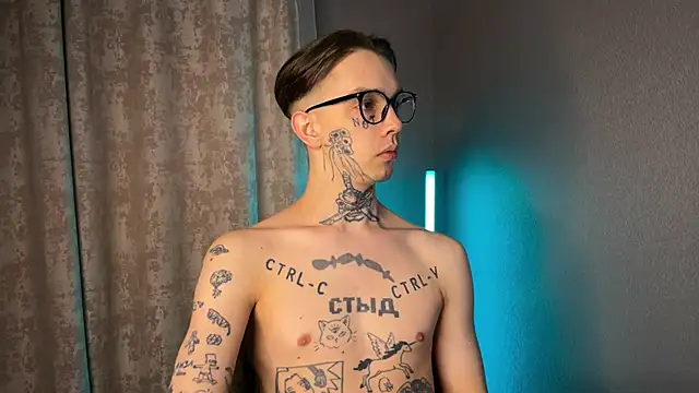 Snapshot of anahori__simon chatting on February 2025 06:00:02 PM anahori simon online show from February 2025 06:00:02 PM