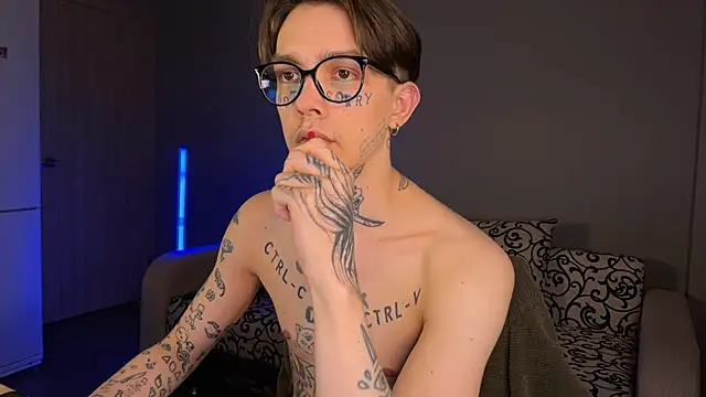 Snapshot of anahori__simon chatting on March 2025 08:11:01 PM anahori simon online show from March 2025 08:11:01 PM